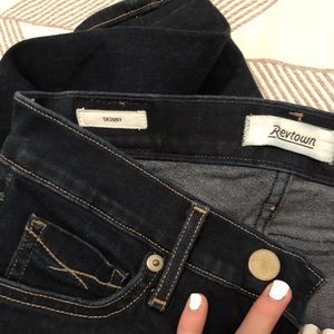 **LIKE NEW** Revtown Jeans Sz 25